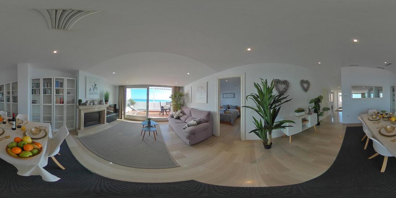 HomeAbroad Apartments - Ático Deluxe Fuengirola with FREE Parking Exterior foto